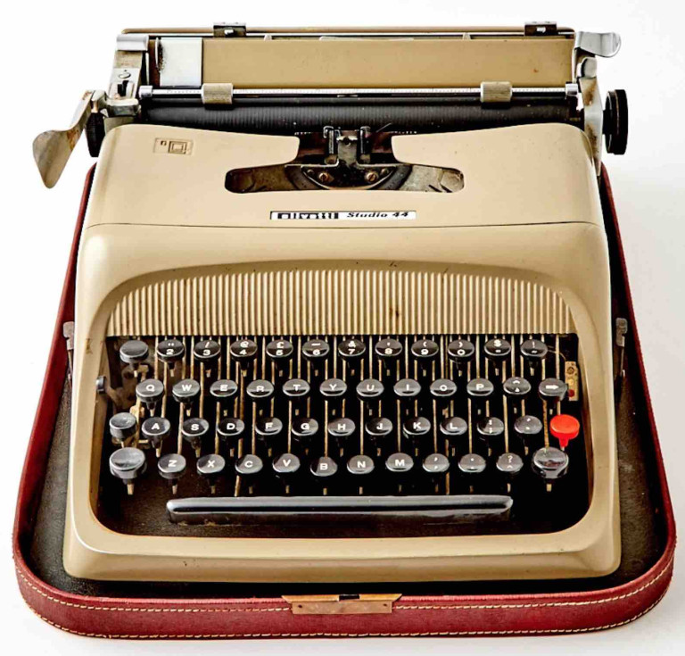 Raymond Chandler’s Olivetti Studio 44 typewriter